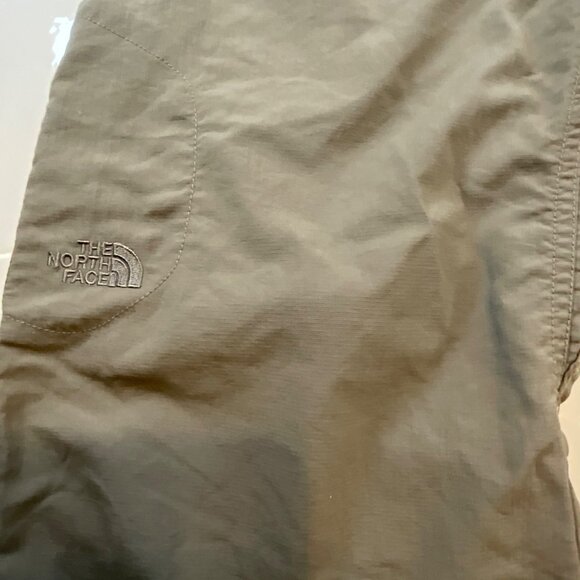 North Face Taupe/Light Olive‎ Bermuda Shorts Women's 4 100% Nylon Light Weight - Picture 4 of 9